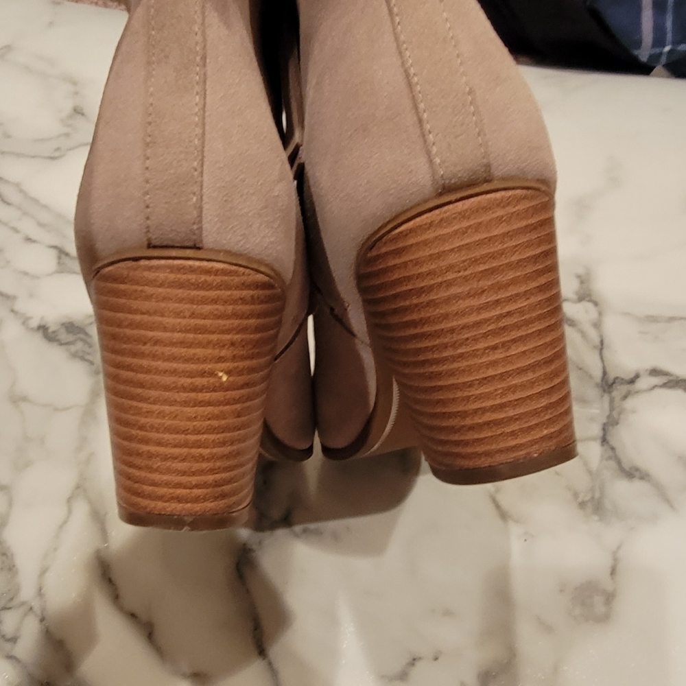 TOMS Lunata Taupe Ankle Boot - Womens Sz 11 - Picture 7 of 8